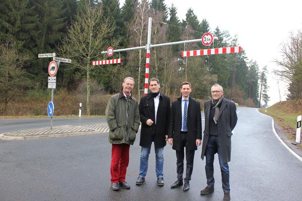H�henbegrenzer �ber der K 30 montiert