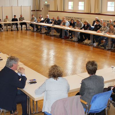 Auftaktveranstaltung "Vielfalt und Zusammenhalt f�r Siegen-Wittgenstein" Gruppenbild