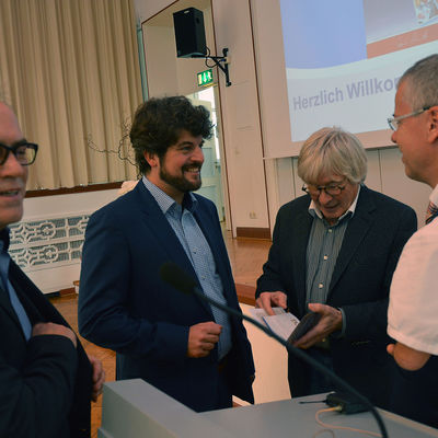 Zum Auftakt der Veranstaltung tauschten sich die Teilnehmer aus.