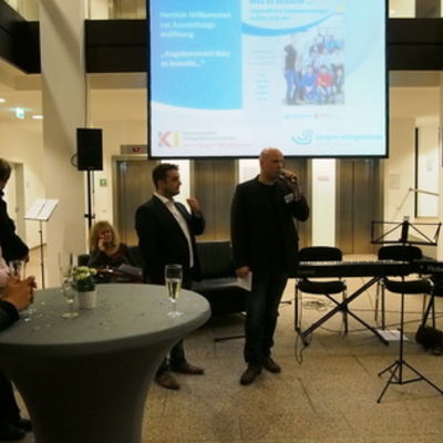 Ausstellungser�ffnung6