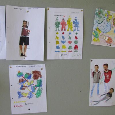 Werke der Rucksack-Kinder