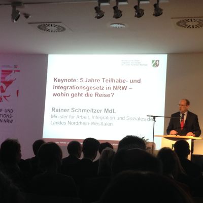 Integrationsminister Rainer Schmeltzer