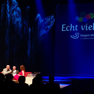 Vor rund 10 Jahren ist er als Juror der Castingshow "Popstars" deutschlandweit bekannt geworden.