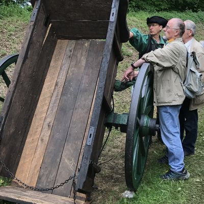 Impressionen vom "Historischen Markt" in und um die Ginsburg
