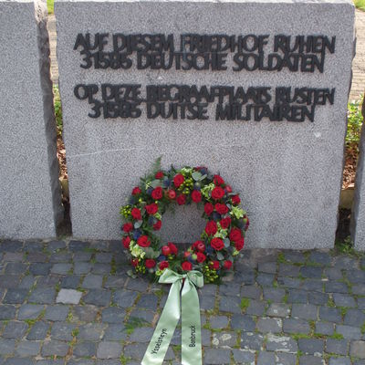 Gedenkst�tte Ysselsteyn Gedenkstein