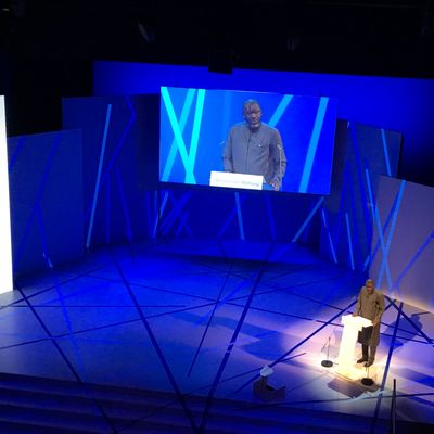 Festrede Elhadj As Sy, Generalrekret�r der Internationalen Rotkreuz- und Rothalbmond-Bewegung