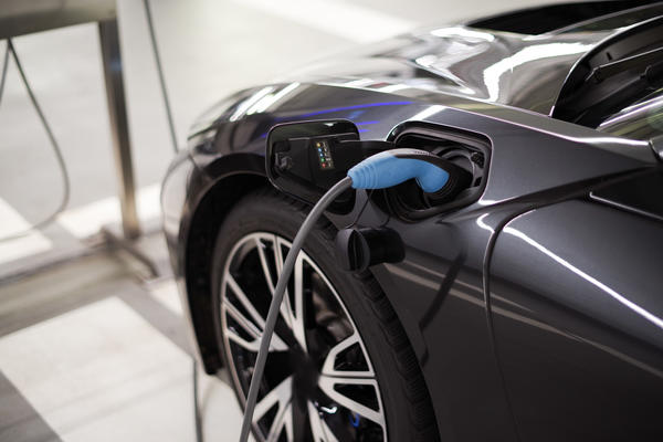 Am 25. Juni die M�glichkeit nutzen und verschiedene Elektroautos Probe zu fahren.