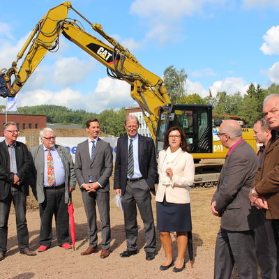 Spatenstich Containerterminal S�dwestfalen der Kreisbahn in Kreuztal am 4. September 2015