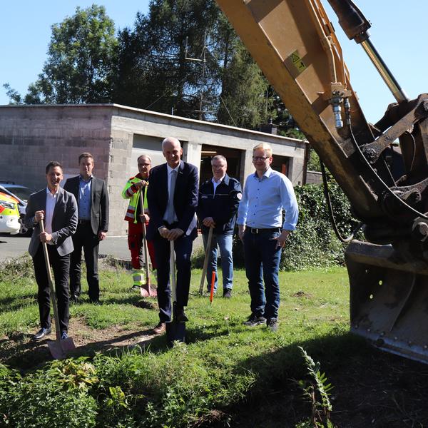 1. Spatenstich Rettungswache Burbach-Wahlbach