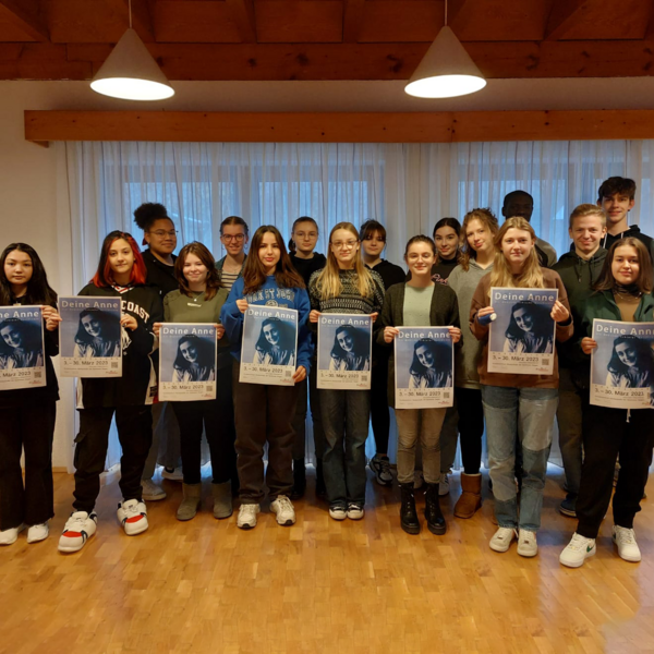 Deine Anne Peer Guides