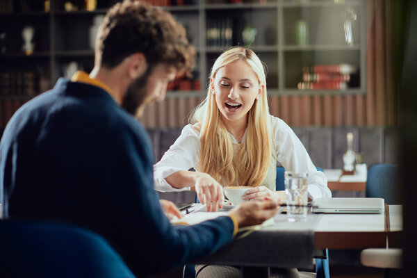 "Im Tandem Sprache lernen"