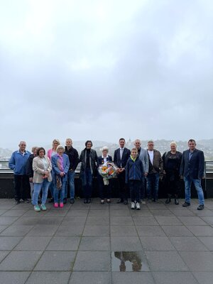 Christa_Lengert_mit_Familie_LR_M�ller_Stlv._BG_Wagener